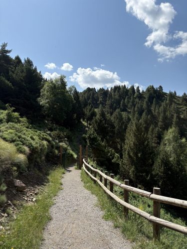 Sestup z Pont Tibeta okruhem
